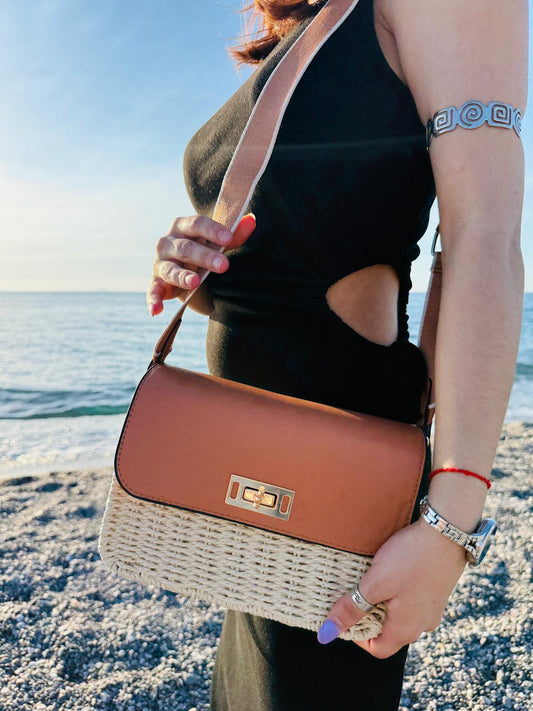 BORSA ESTIVA IN PAGLIA(20x15x8cm)